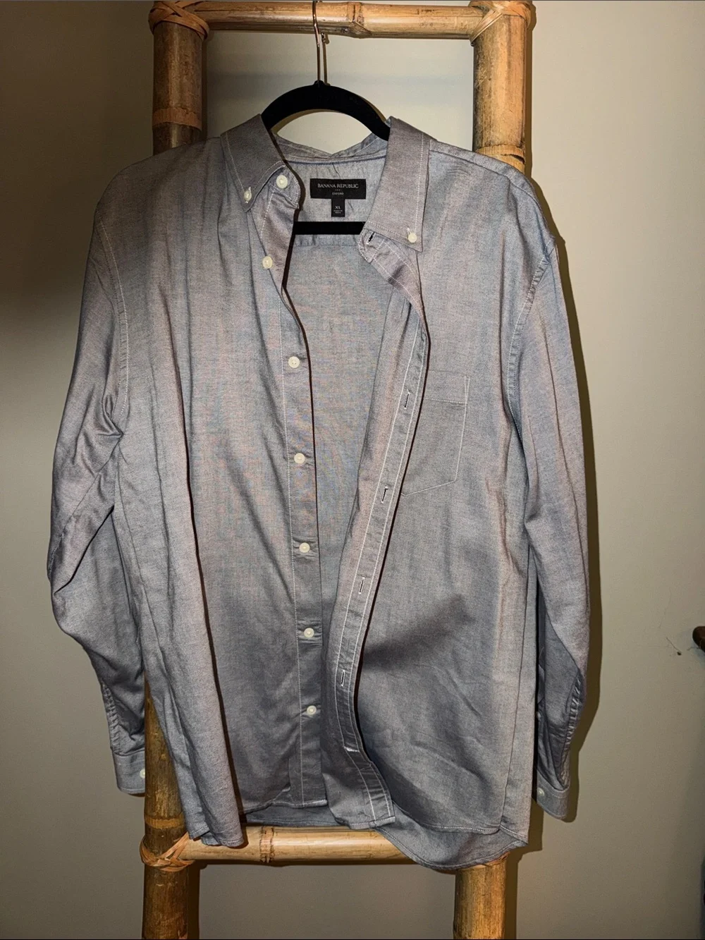 Banana Republic Men’s Blue Button-Down Casual Shirt